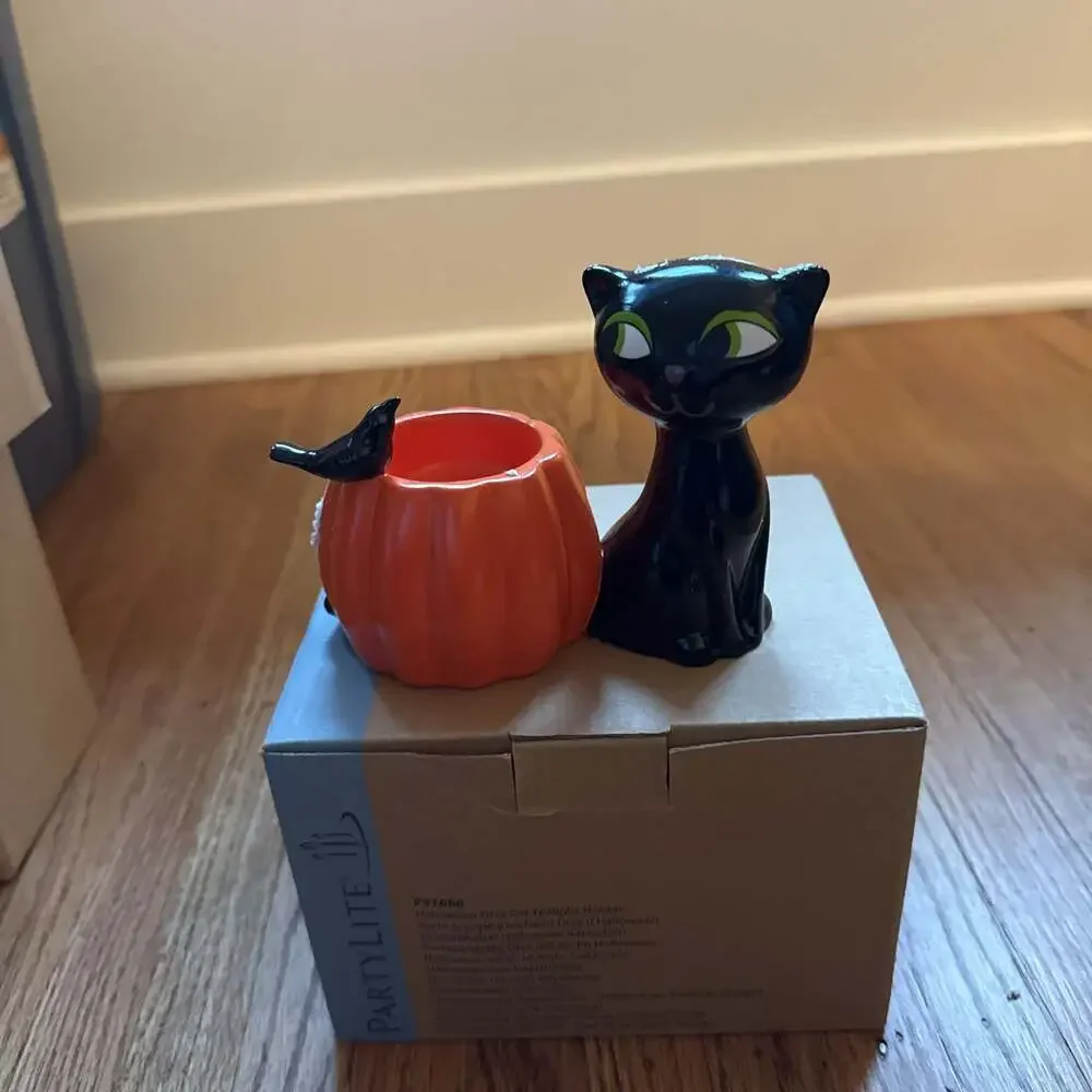 PartyLite Halloween Diva Cat Pumpkin Candle Holder - Picture 1 of 2